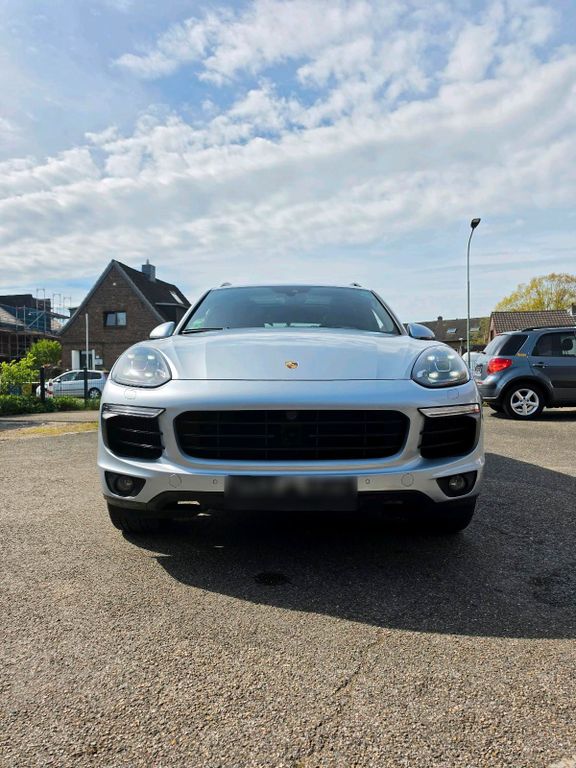 Image of Porsche Cayenne