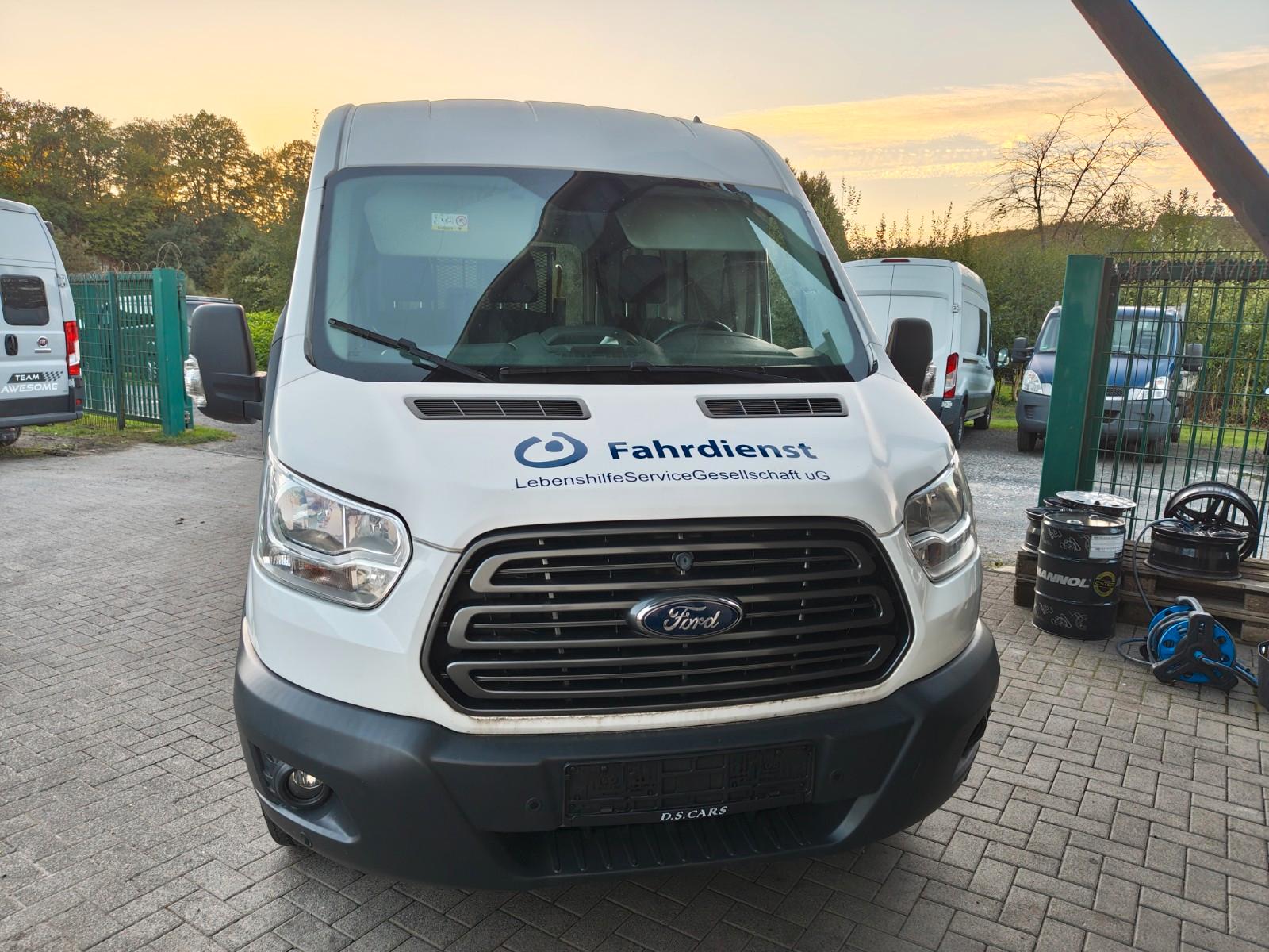 Ford Transit Kombi/9 Sitzer/Behindertengerecht