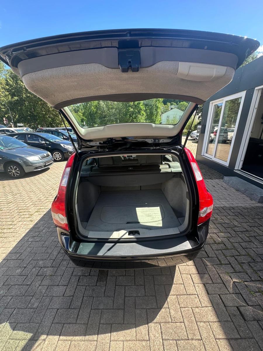Volvo V50 2006 — photo 15