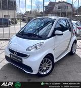Smart fortwo coupe passion MHD *PAORAMA/TÜV NEU/GANZJA - Smart mit Benzin-Antrieb: Limousine