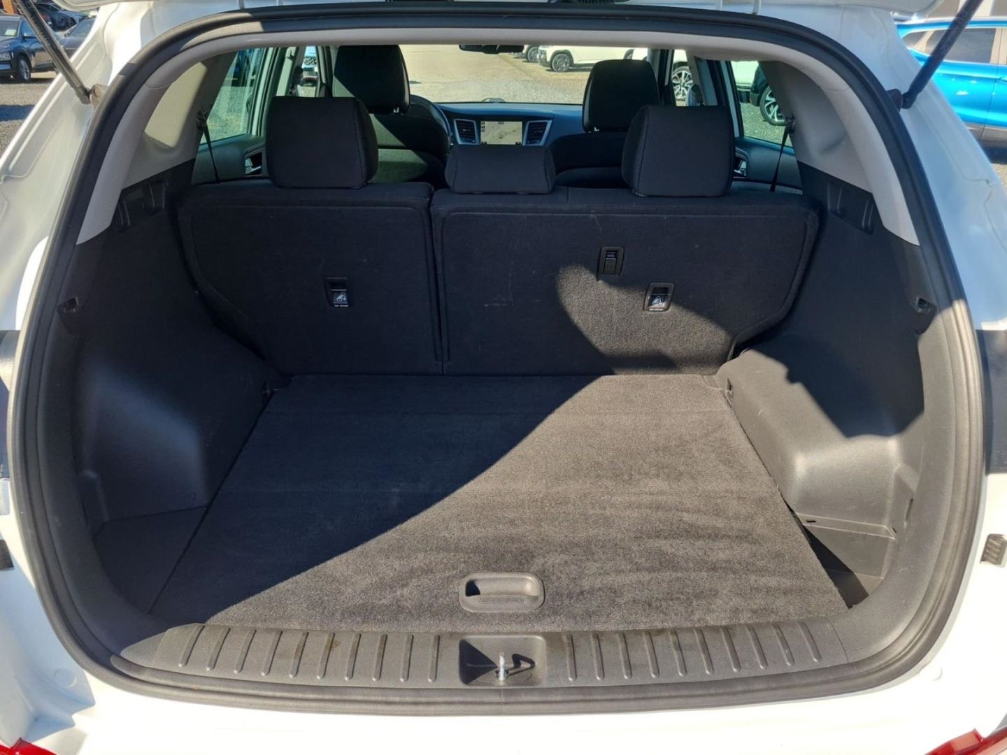 Fahrzeugabbildung Hyundai Tucson blue Advantage 1.6 GDi M T 2WD Classic AD