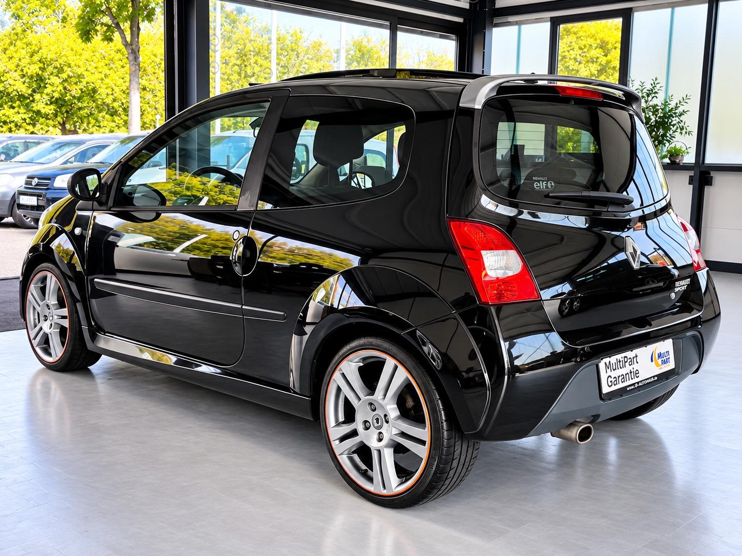 Renault TWINGO SPORT 1,6 133PS 1.HAND PANORA. KLIMAAUTO!