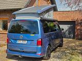 Volkswagen T6 California Beach 110kW 4Motion - blaue Volkswagen T6 California