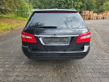 Mercedes E 250 - 8