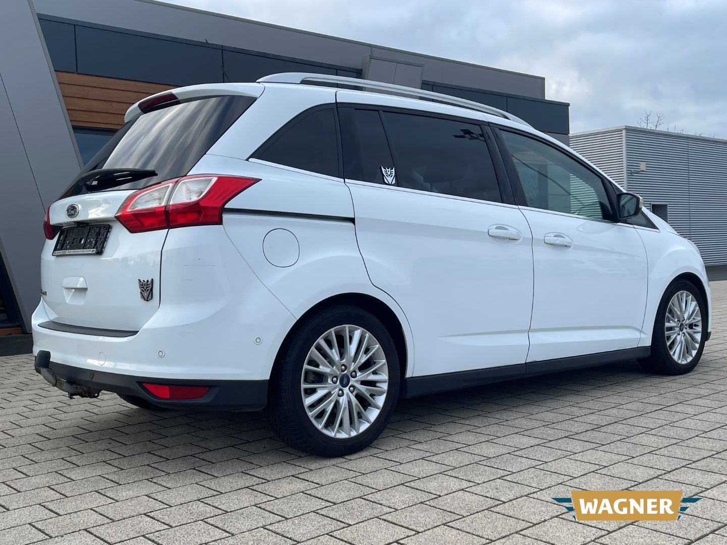 Fahrzeugabbildung Ford Grand C-Max Titanium 7-Sitzer Automatik