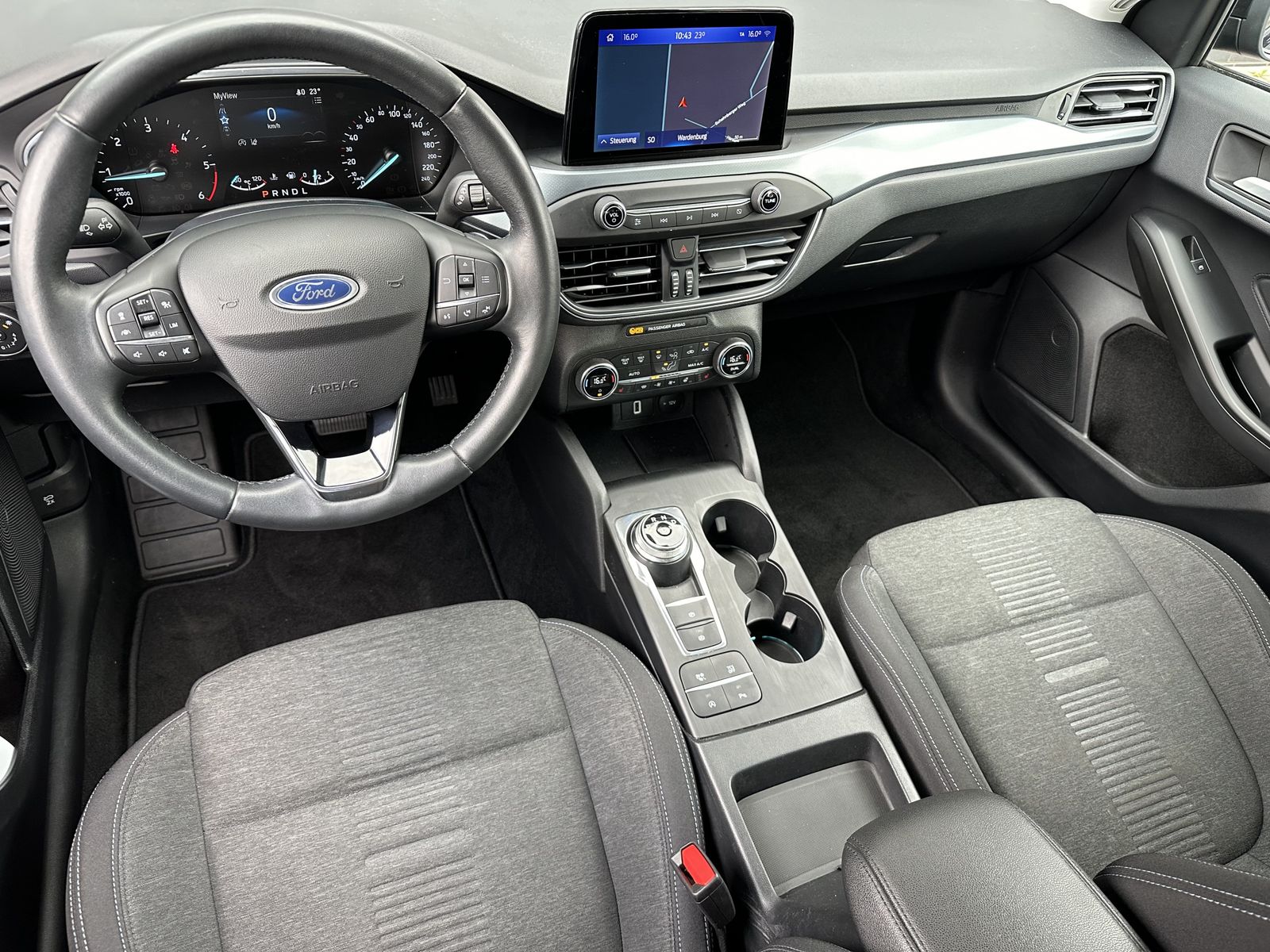 Fahrzeugabbildung Ford Focus Turnier 2.0 EB Aut. Active NAV+LED+KAM+ACC