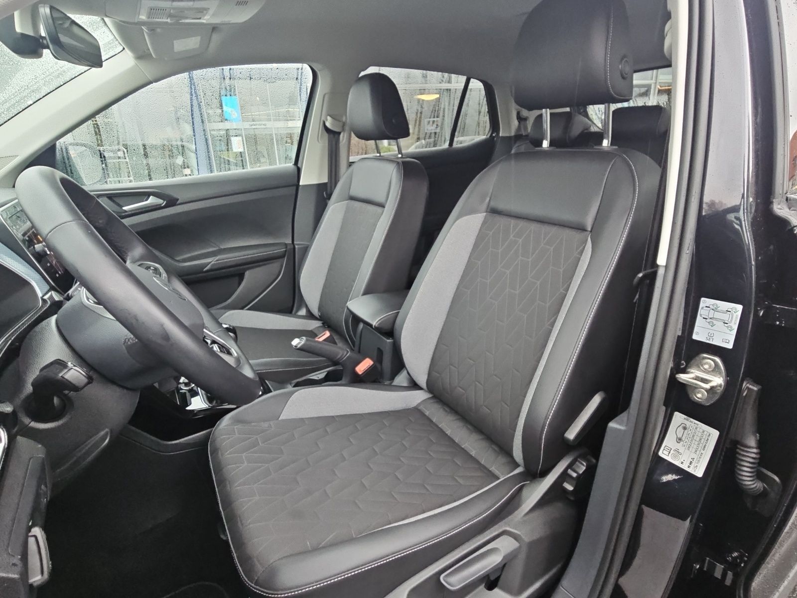 Volkswagen T-Cross - Bild 17