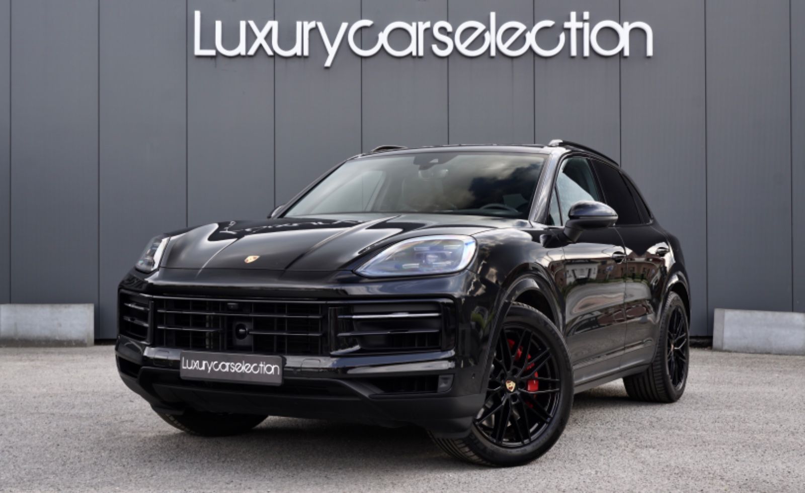 Porsche S E-Hybrid 3.0 Turbo V6 *PANO/BOSE/CHRONO/HUD*
