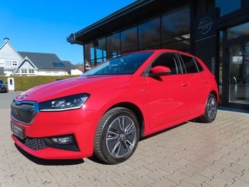 Fotografie Skoda FABIA Tour 1.0 DSG Navi LED ALU AHK