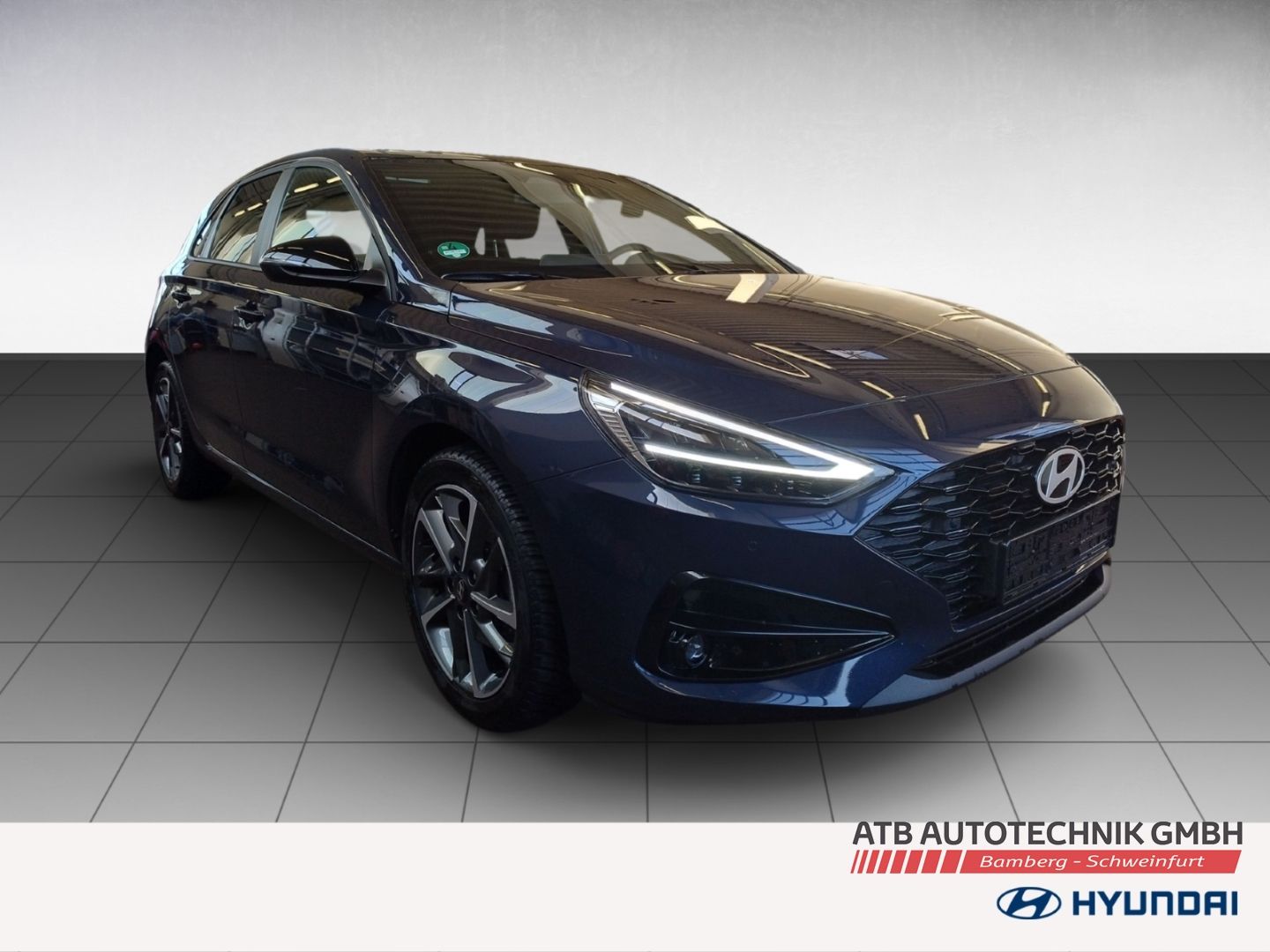 Fahrzeugabbildung Hyundai i30 Advantage 1.5 T-GDi 48V DCT El. Panodach Nav