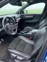 Volvo XC40 T4 R Design Geartronic R Design - blaue Volvo XC40