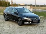 Volkswagen Passat Variant Exclusive/KAMERA/SHZ/MASSAGE/2.0 - Volkswagen Passat aus 2013