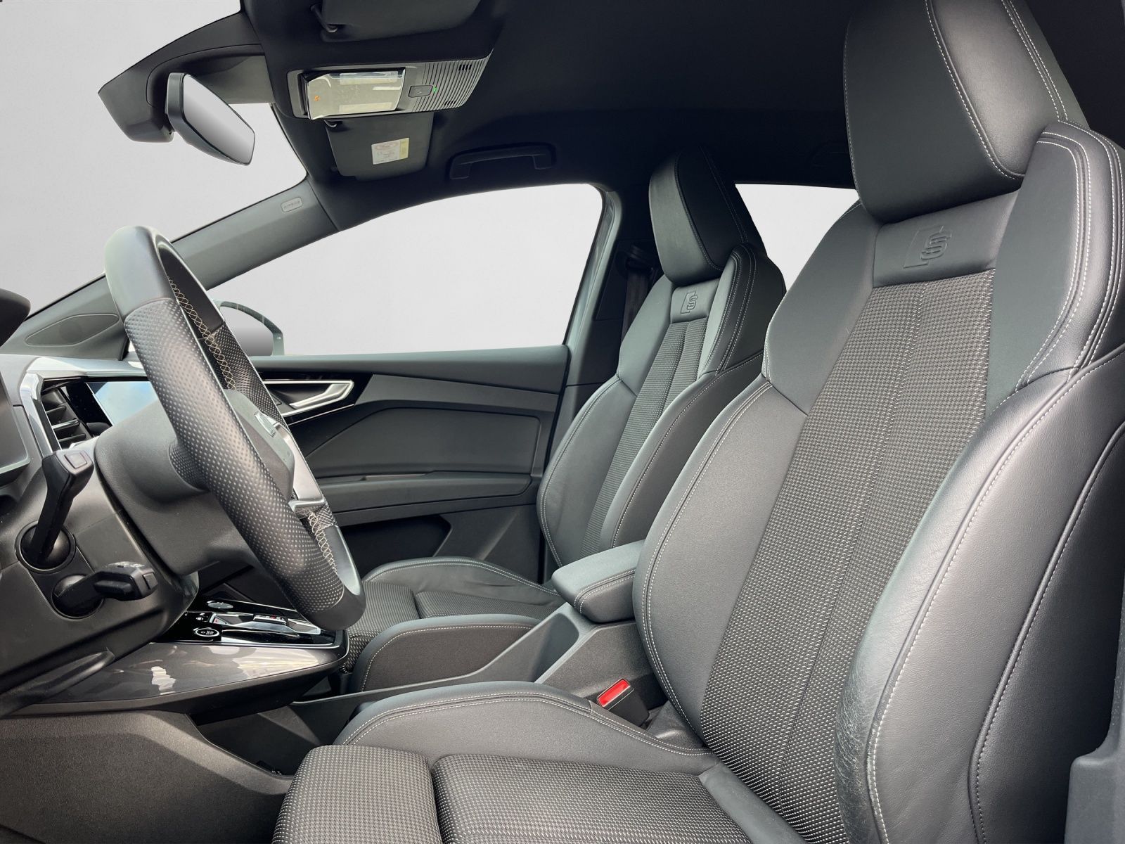 Audi Q4 e-tron - Bild 13