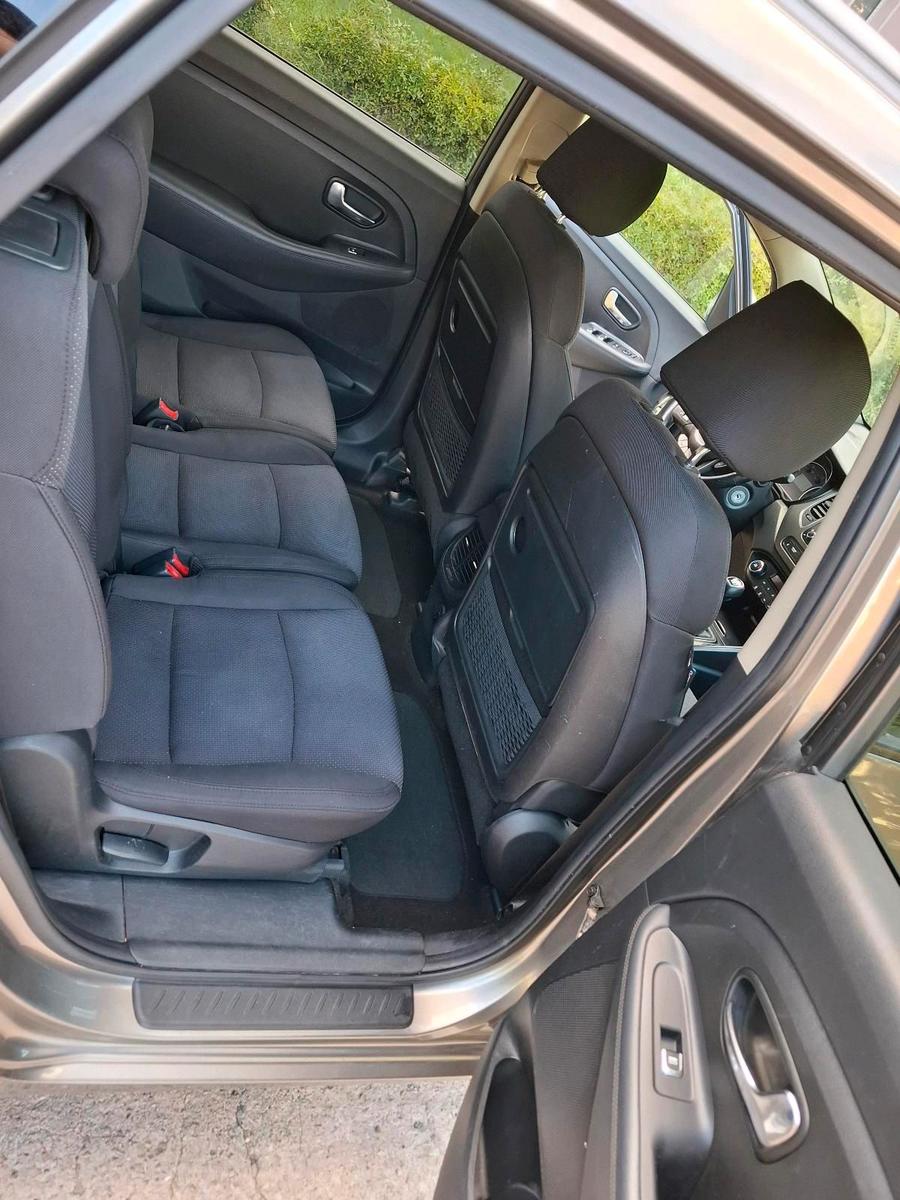 Opel Astra 2013 — photo 9