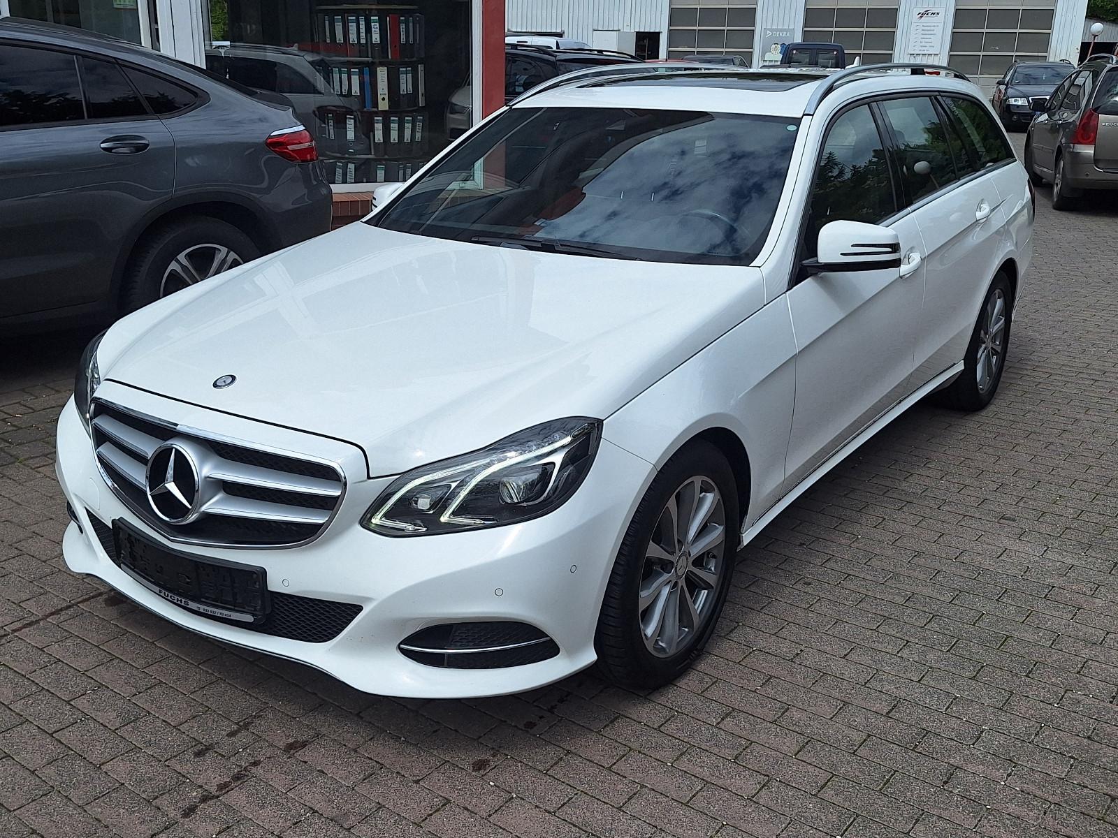 Mercedes-Benz E 220 T BlueTec Avantgarde LED Navi 9G AHK