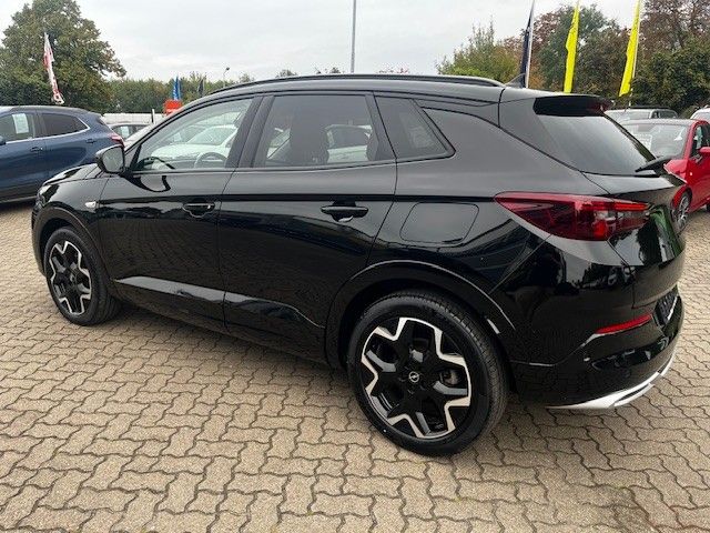 Opel GRANDLAND HYBRID 1.6 PHEV