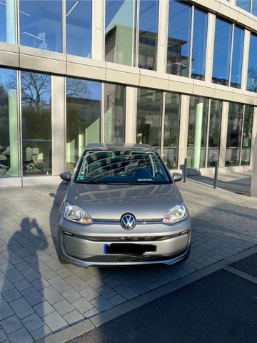 Volkswagen up! e-up! Style Plus