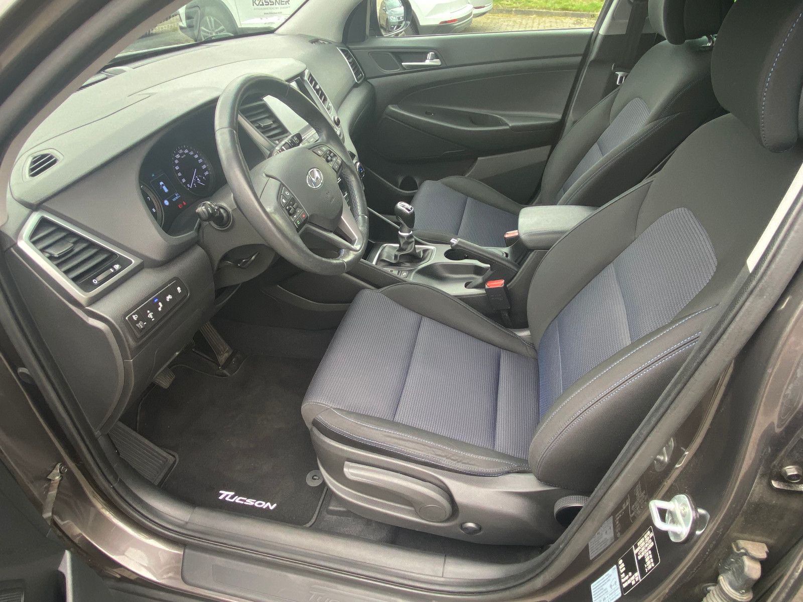 Fahrzeugabbildung Hyundai Tucson Advantage 1,6 TGDI *Sitzheizung