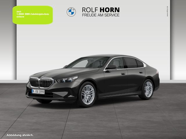 BMW 540d xDrive Navi Leder RfKam HeadUp Standhzg 19"