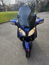 Suzuki *BURGMAN 650 TÜV NEU LEO ESD  TOPCASE VR NEU* - ROLLER BURGMAN