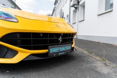 Fahrzeugabbildung Ferrari F12 Berlinetta Giallo Modena *MwSt./Scheckheft*