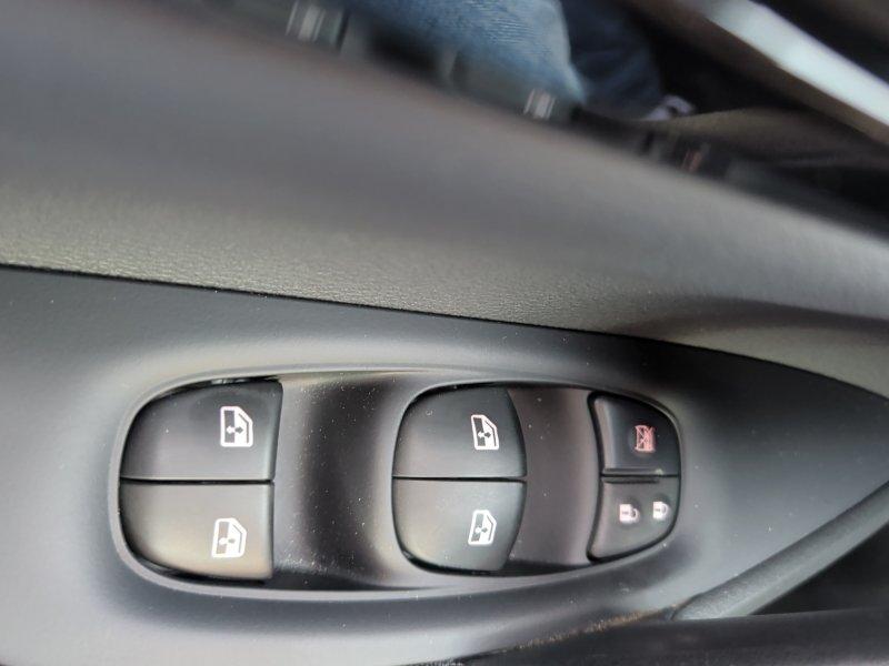 Nissan Qashqai 1.3 DIG-T  N-Connecta