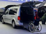 Volkswagen Caddy-DSG-Maxi-Behindertengerecht-Rampe- - Volkswagen Caddy: Standheizung