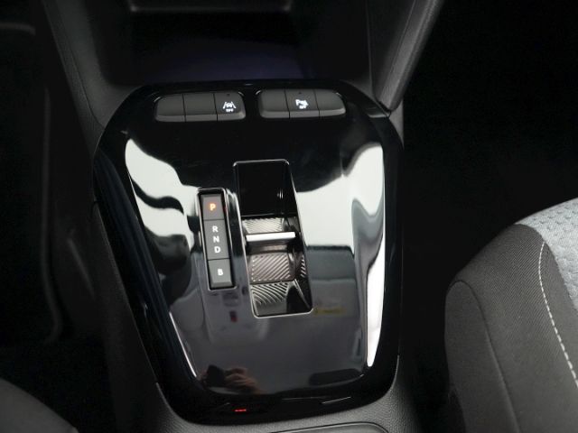 Corsa-e F FACELIFT ELECTRIC 50kWH AT+LED LICHT+R