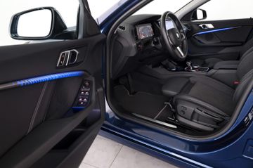 BMW 118i Aut Sport Line M-Lenkrad DriveAssist RFK