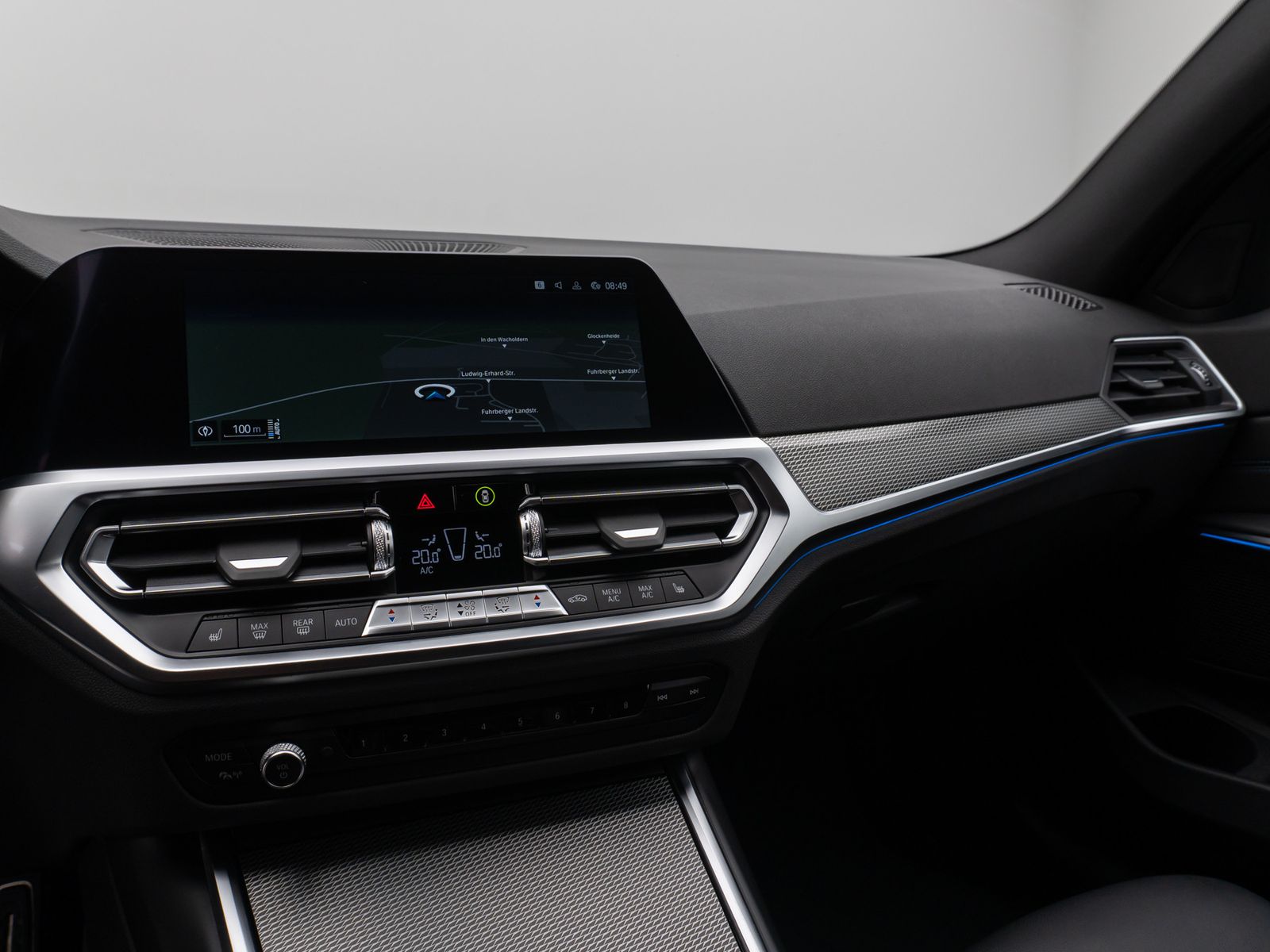 Fahrzeugabbildung BMW 330e M Sport Kamera Laser HUD HiFi AHK Stop&Go