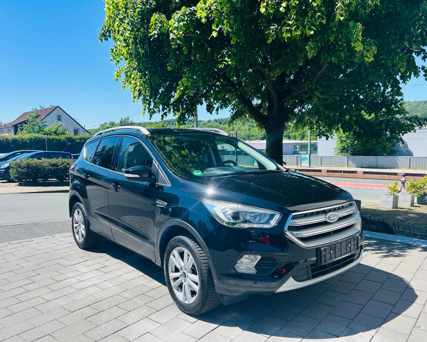 Ford Kuga Cool &amp; Connect Navi, AHK, Winterpkt