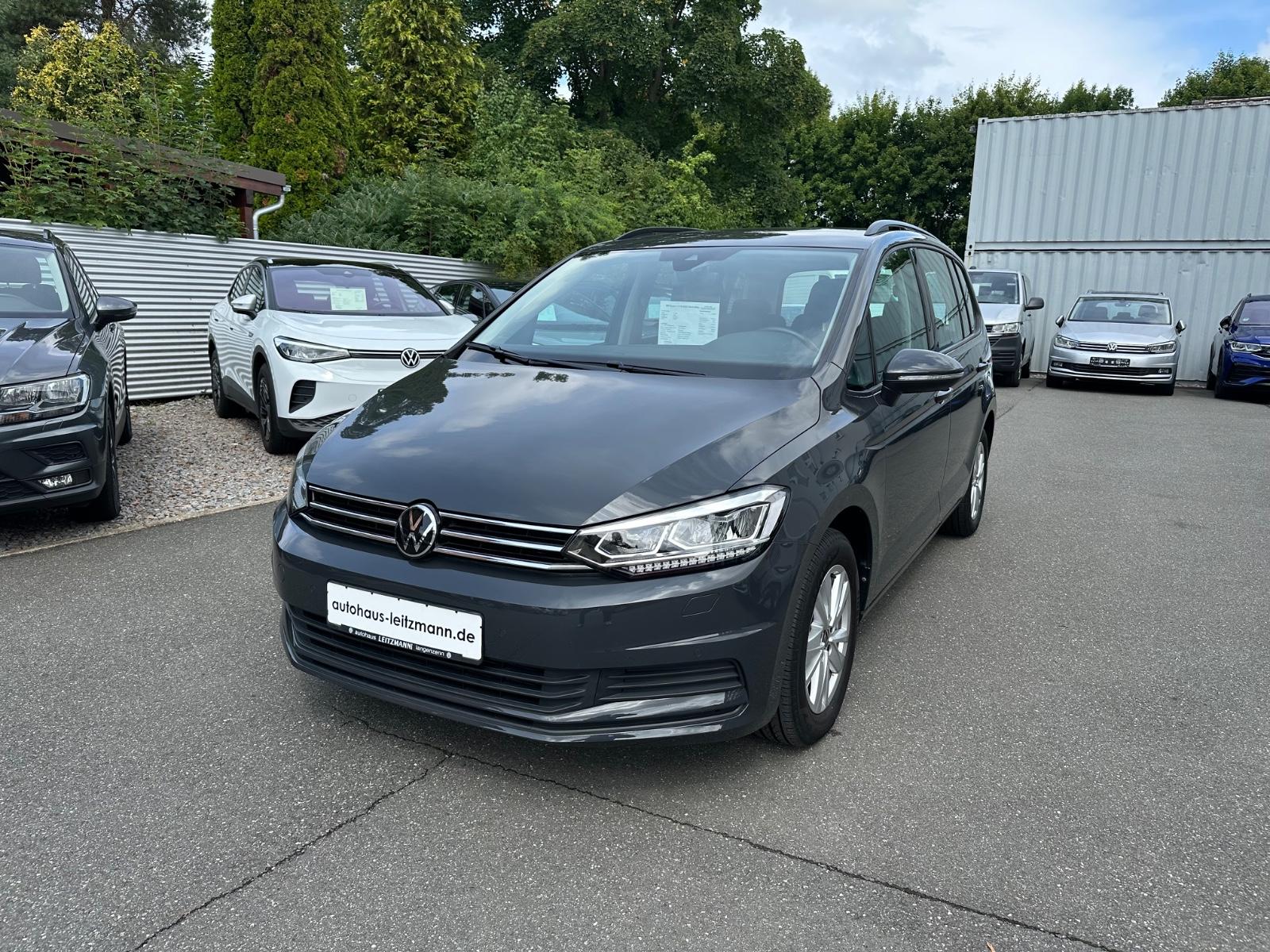 Volkswagen Touran 1.5 TSI DSG Comfortline,LED,AHK,Navi,ACC,