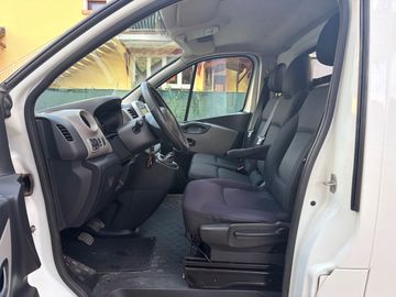 Renault Trafic - 5