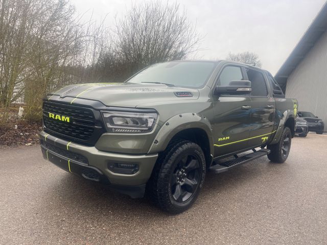 Dodge RAM 1500 HEMI 5.7 CREW CAB SPORT HOCH & BREIT