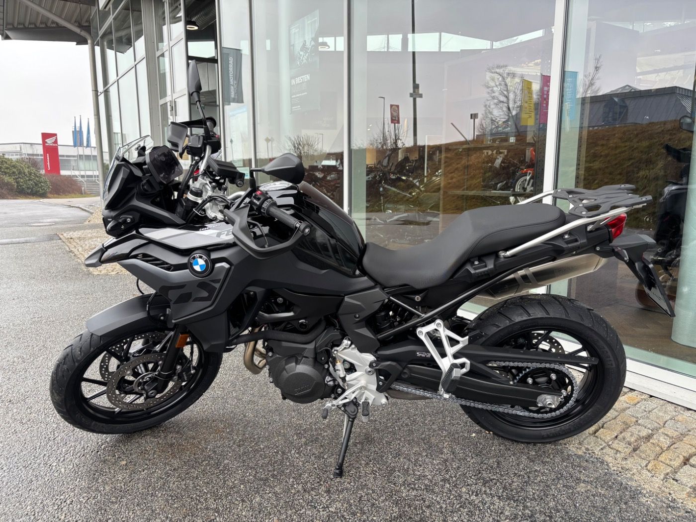 Fahrzeugabbildung BMW F 800 GS Style Triple Black Tieferlegung