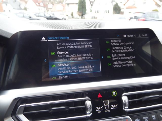 Fahrzeugabbildung BMW 320d Sport Line/1.Hd/Virtual/AHK/Leder Navi/