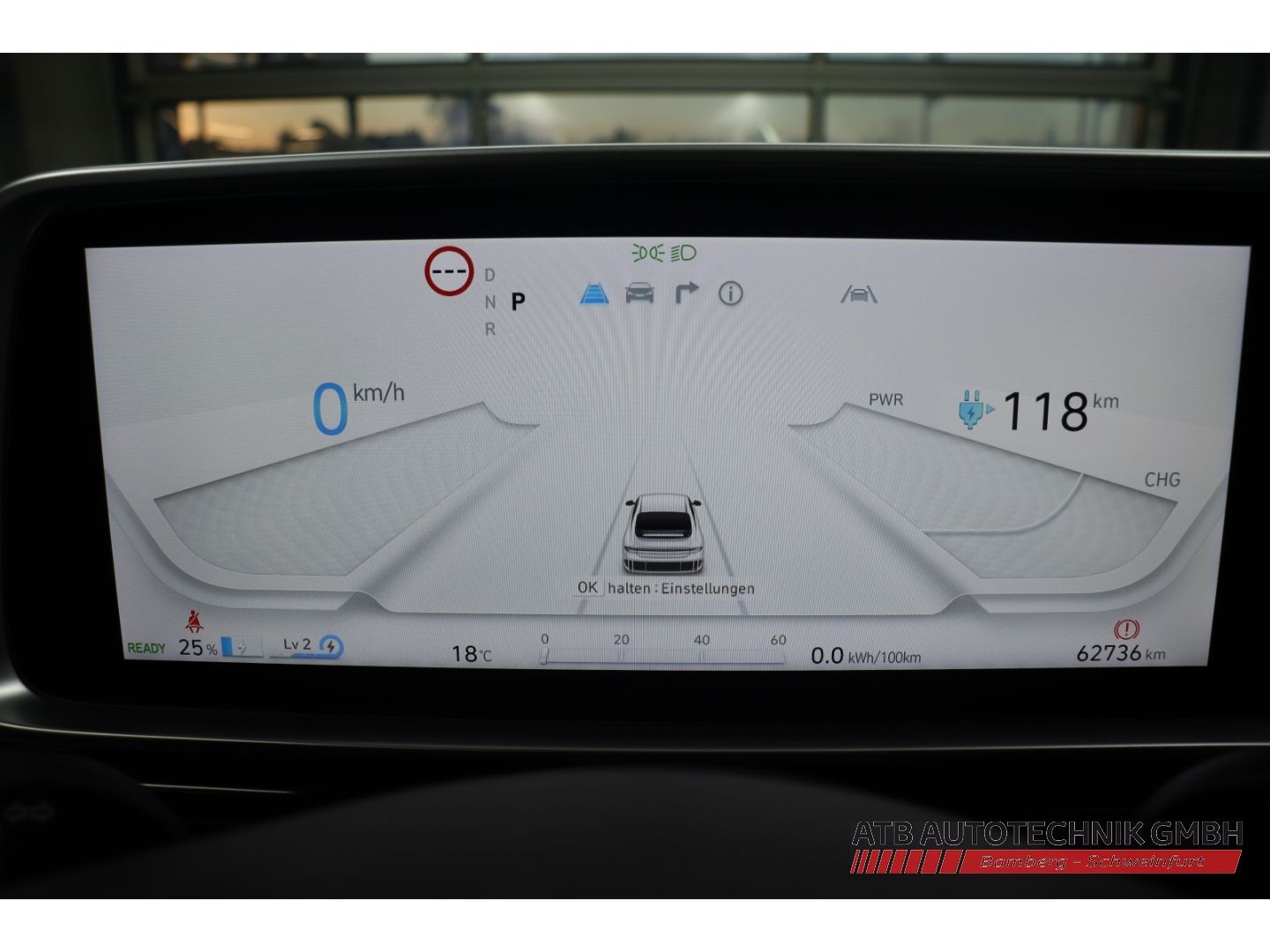 Fahrzeugabbildung Hyundai IONIQ 6 77,4 kWh DYNAMIQ 97,1% SOH Navi LED ACC