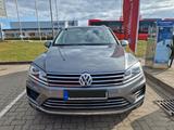 Volkswagen Touareg 3.0 V6 TDI SCR 150kW Tiptr Exclusive... - Volkswagen Touareg: Exclusive
