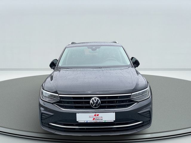 Tiguan 2.0 TDI DSG Life SHZ KAMERA NAVI ACC LED