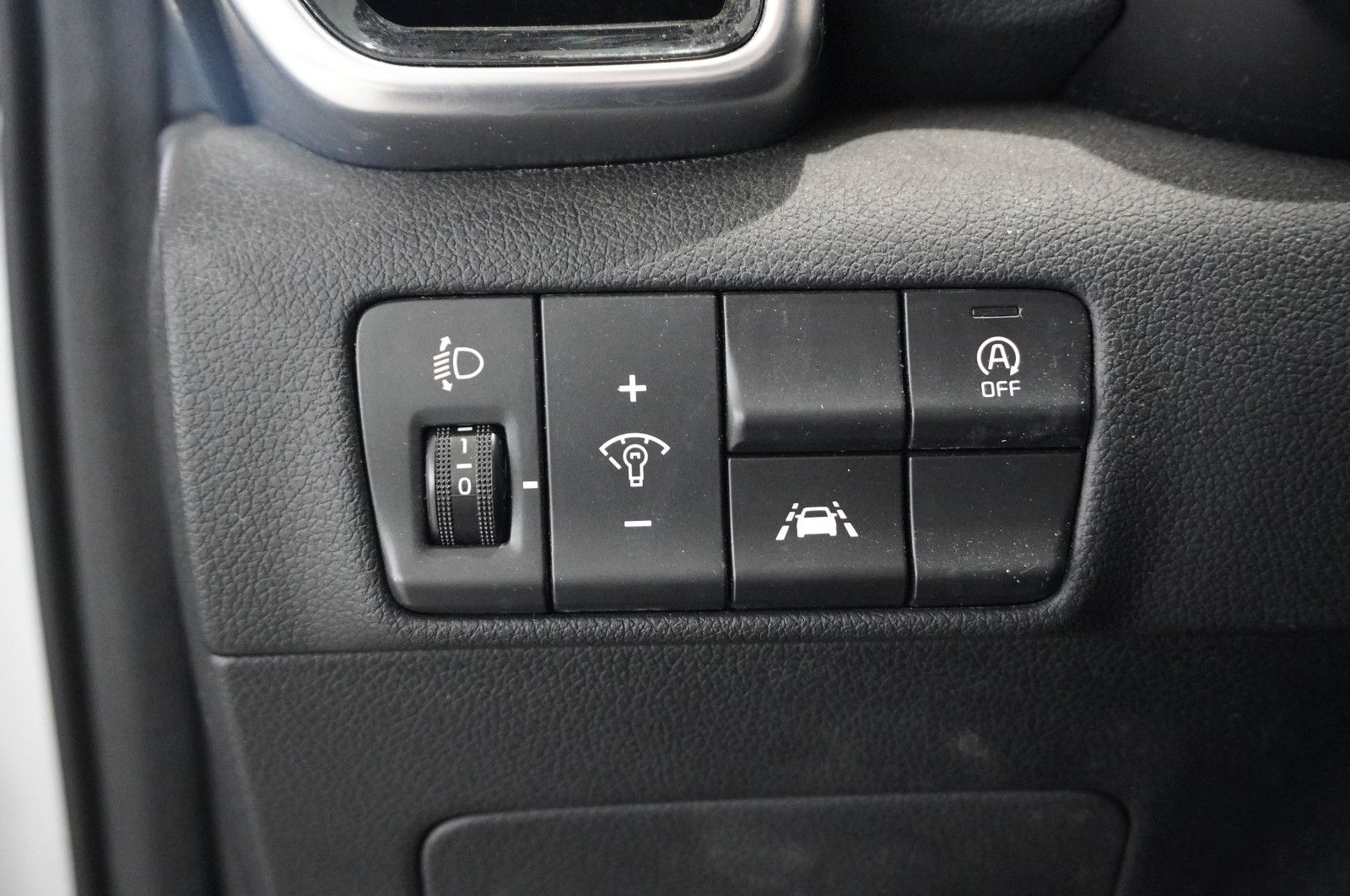 Fahrzeugabbildung Kia Sportage 1.6 CRDI 2WD DCT NAVI/LED/KAMERA/SH/AHK