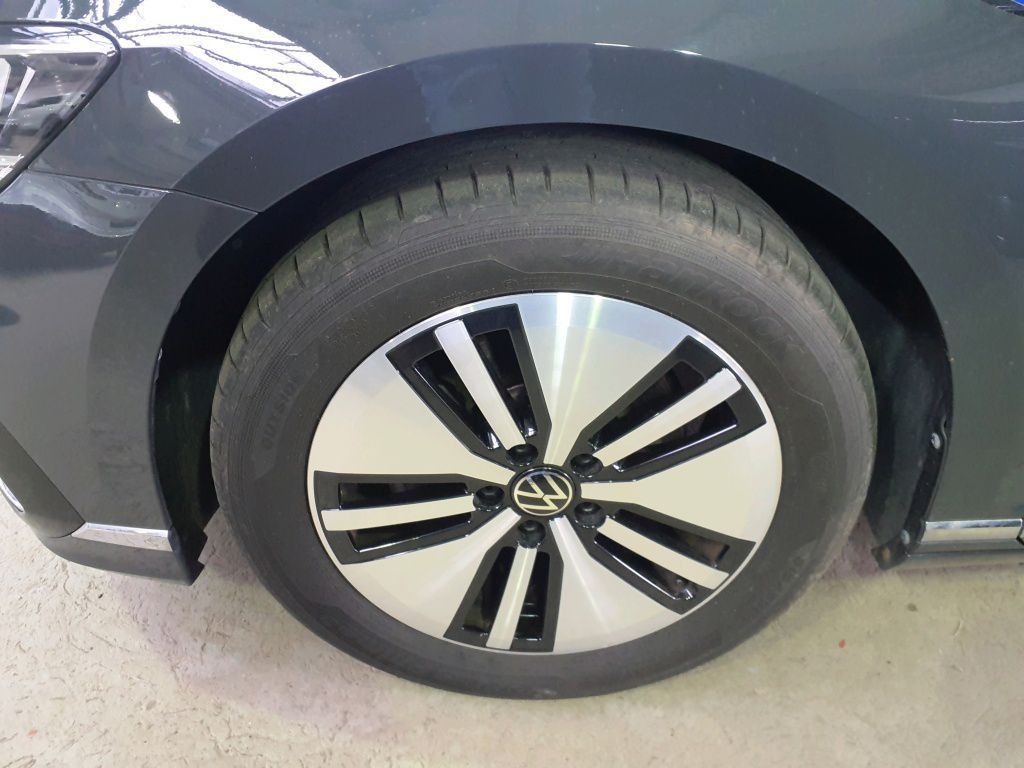 Volkswagen Passat Variant Passat GTE Variant 1.4 TSI eHybrid 160kW AHK*PDC