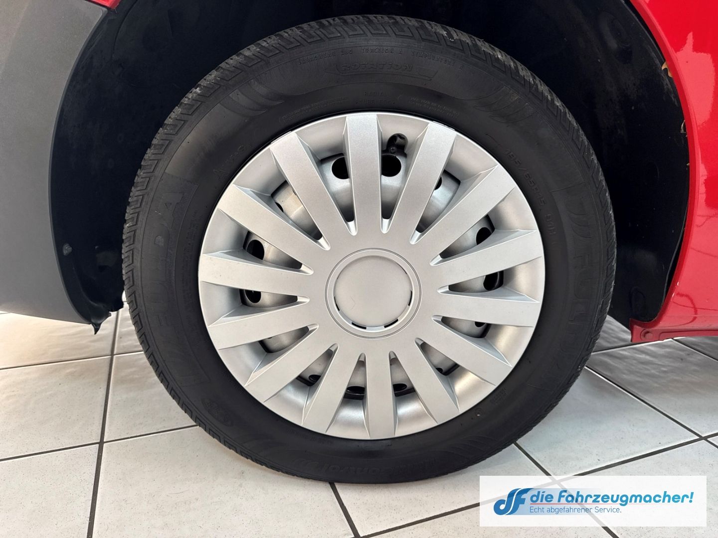 Fahrzeugabbildung Renault Kangoo Rapid Extra Fahrerprofil Tel.-Vorb. PDC B