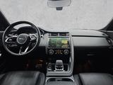 Jaguar E-Pace P250 AWD R-Dynamic SE - blaue Jaguar E-Pace