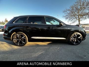 Audi Q7 - 8