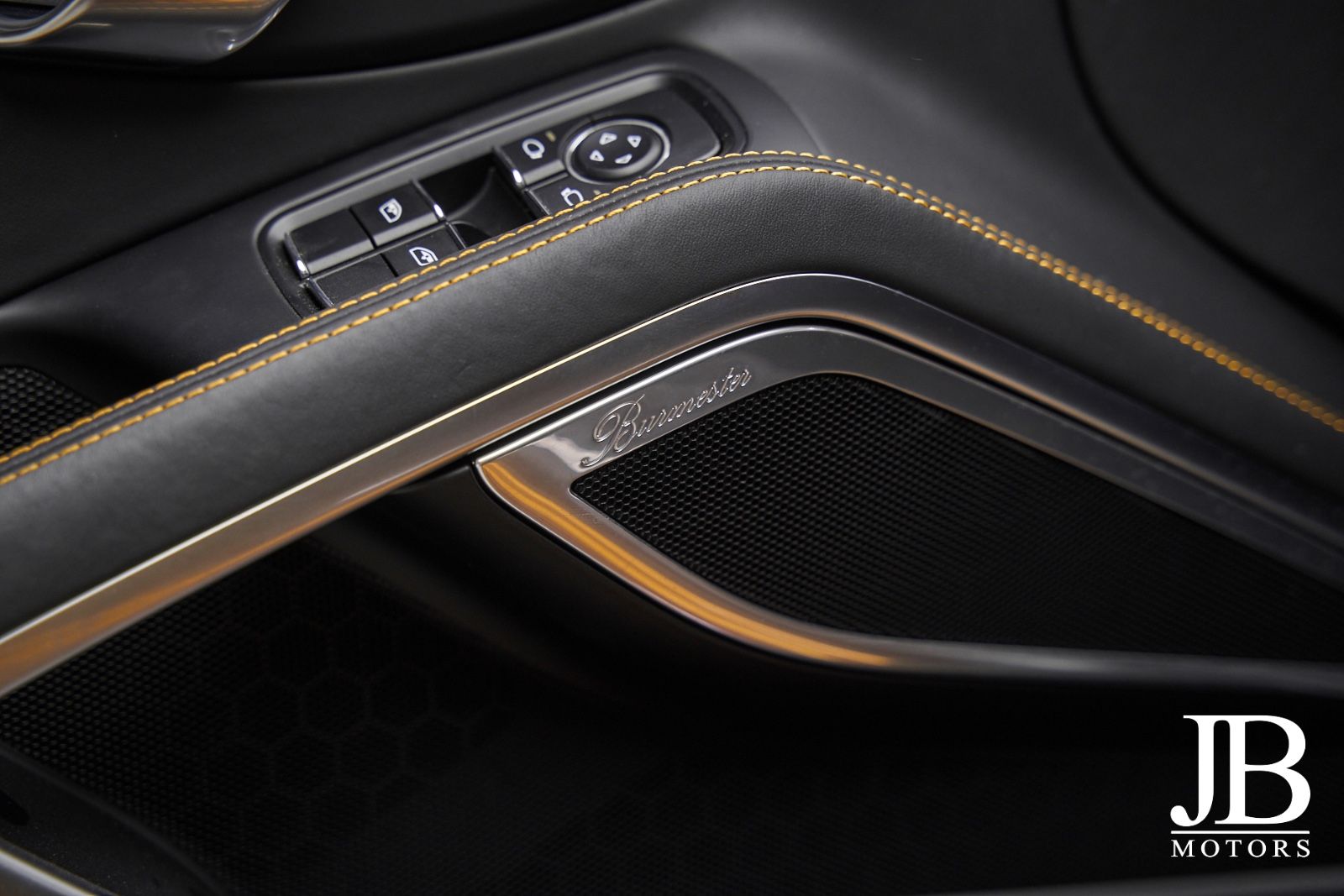 Fahrzeugabbildung Porsche 911 Turbo S Exclusive Series Burmester Lift
