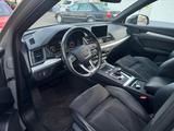 Audi Q5 40 TDI S tronic quattro design design - Audi Q5: De