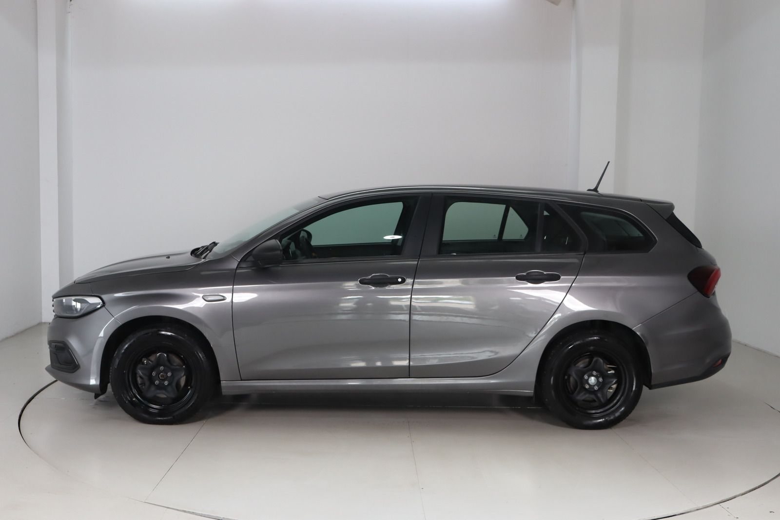 Fahrzeugabbildung Fiat Tipo * Navi * HU/AU neu * Tempomat