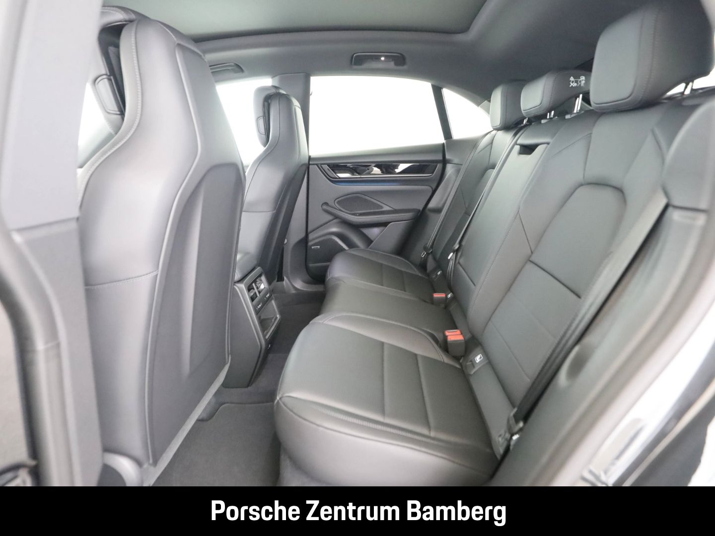 Porsche Macan - Bild 14