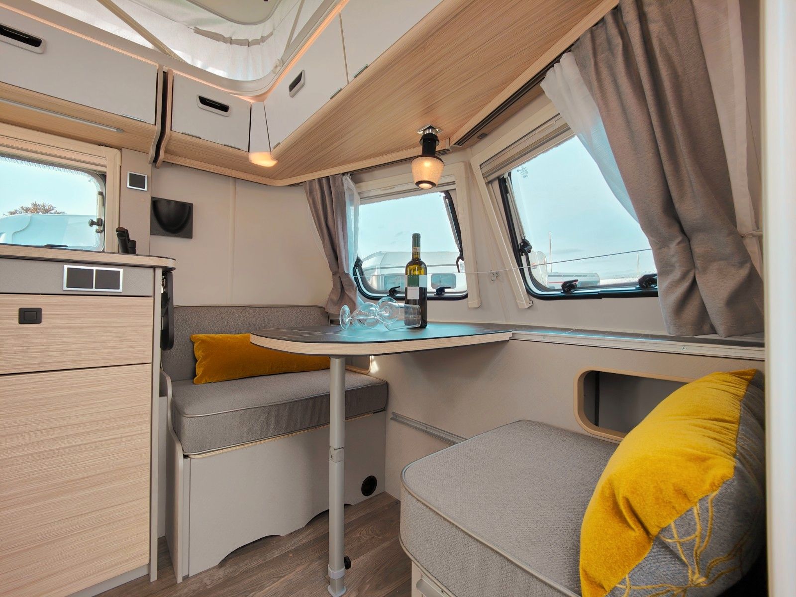 Fahrzeugabbildung HYMER / ERIBA / HYMERCAR Touring 310 Urban - SPRING SALE -