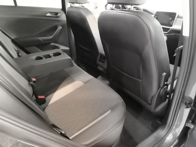 Fahrzeugabbildung Volkswagen T-Roc 1.5 TSI OPF DSG Goal LED-PLUS NAVI ACC RÜC